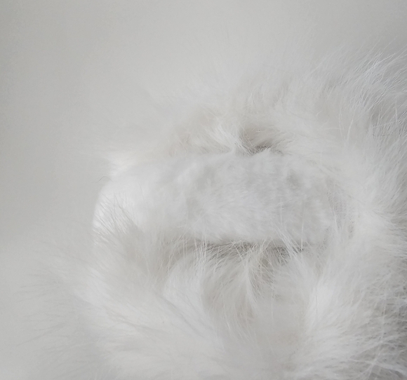 Fur Snow Bunny Winter Ear Muffs White ?
